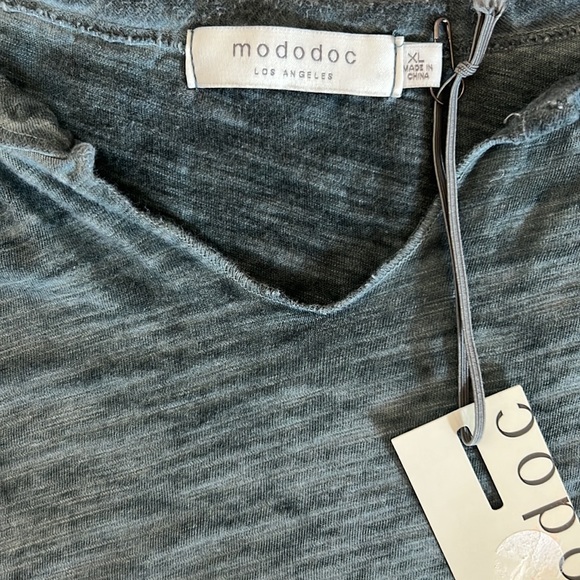 NWT Mododoc Top - Picture 7 of 7